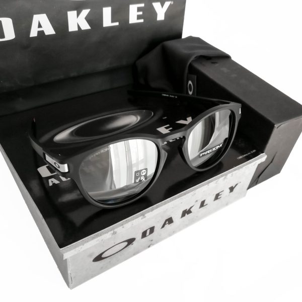 Oakley-Latch-Prizm-Black