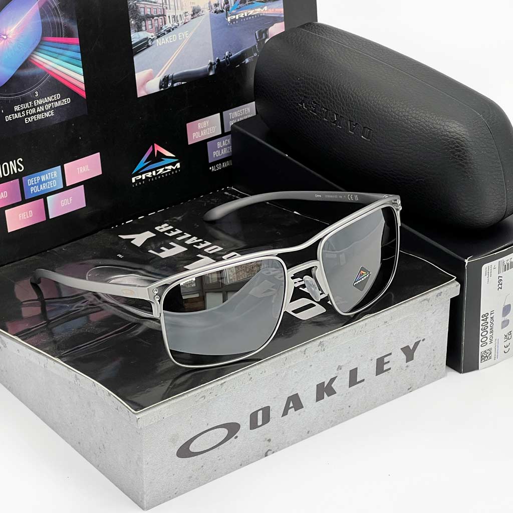 Очки Oakley Holbrook Ti